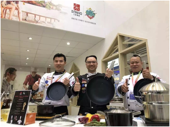 1531373096137893kW78.png blob.png